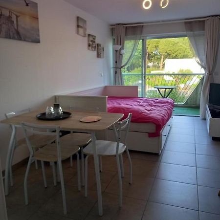 Les Appartements De Lina - Studio West City - Self Check-In لا غراند موت المظهر الخارجي الصورة