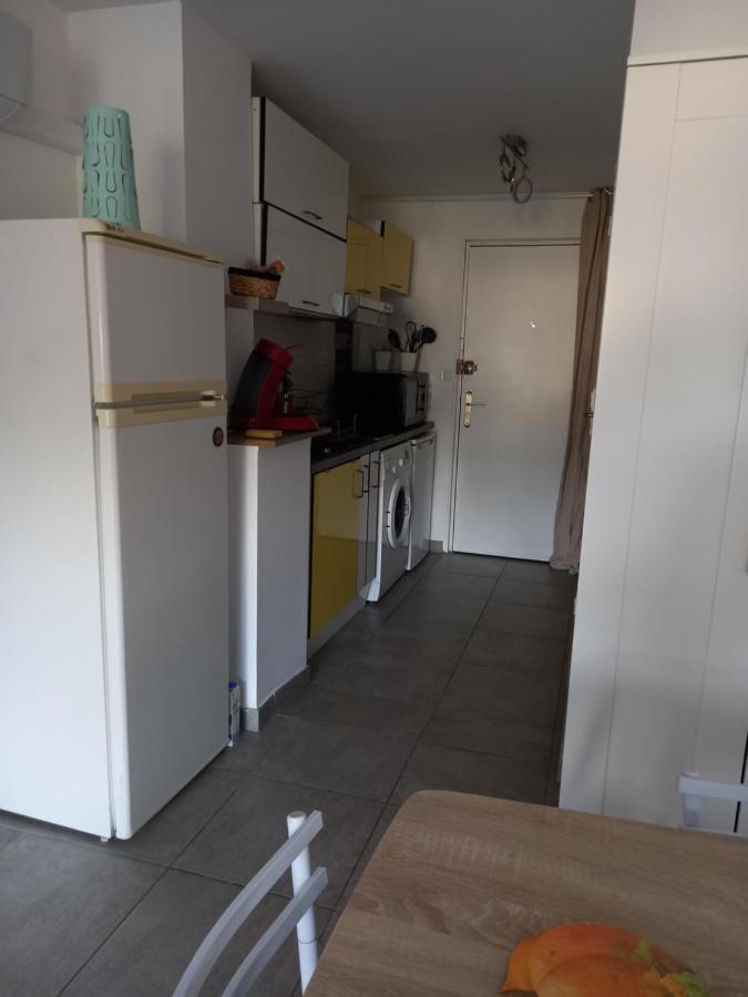 Les Appartements De Lina - Studio West City - Self Check-In لا غراند موت المظهر الخارجي الصورة